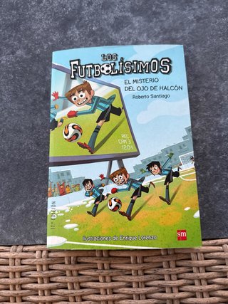 Pack 4 libros de Los Futbolísimos.