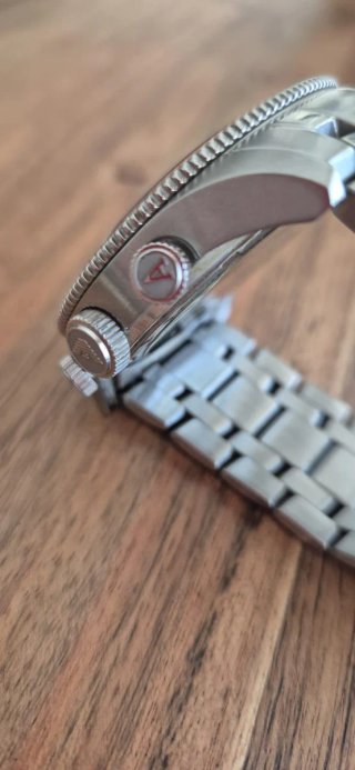 Reloj Emporio Armani para llevar en eventos