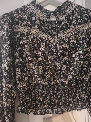 Blusa corta floral Mango Teen XS