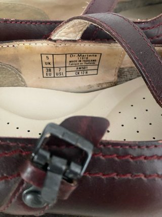 Dr. Martens Granate Talla 38