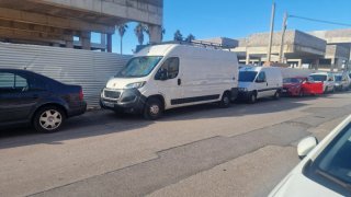 Se hacen portes y mudanzas