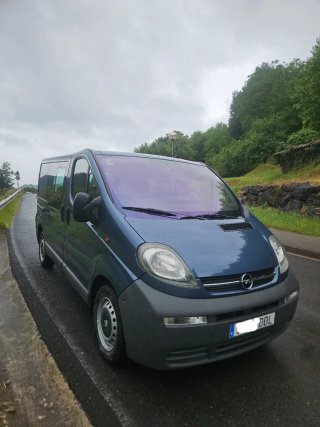Opel Vivaro 2004
