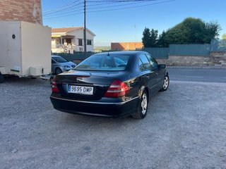 Mercedes-Benz Clase E 2004