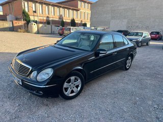 Mercedes-Benz Clase E 2004