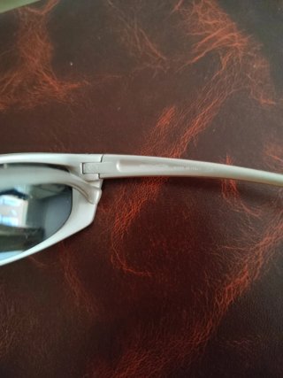 Gafas de sol Arnette azules y rosas