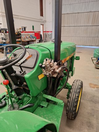 Tractor John Deere 1140 Viñero