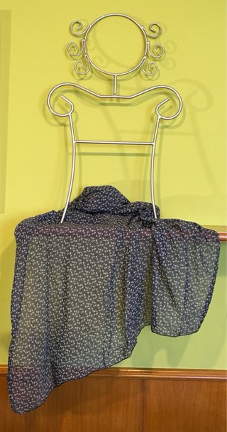 Sciarpa/foulard blu con stampa floreale