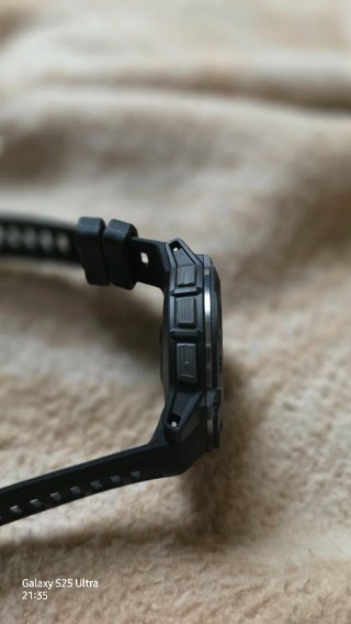 Garmin Instinct 3 AMOLED Negro
