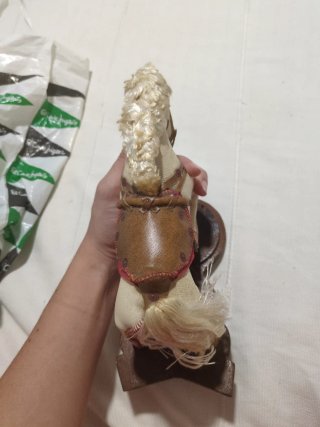 Caballito de juguete antiguo