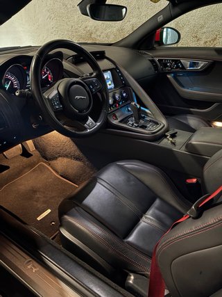 Jaguar F-Type 2016