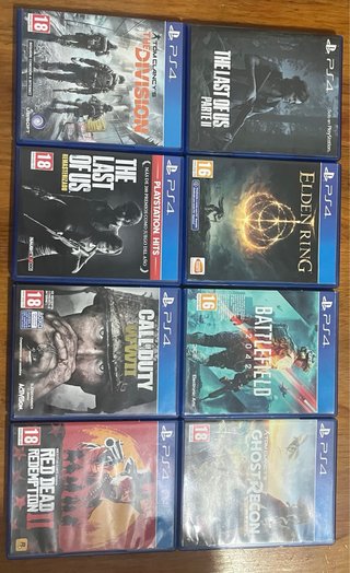 Pack: Ps4 Pro 1TB Negra + Accesorios + 4 Mandos