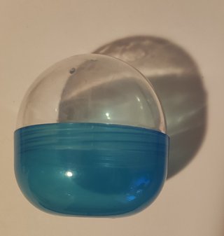 Gachapon Dragon Ball Z Goku SSJ4 transparente