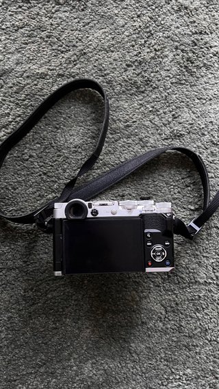 Olympus PEN F Cámara Plata y Negra