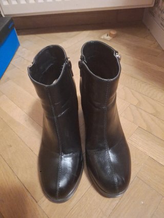 Botines Maripaz negros cremallera talla 37
