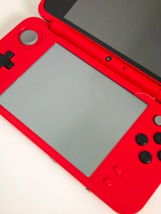 Console Nintendo New 2DS XL Edizione Pokeball