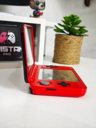 Console Nintendo New 2DS XL Edizione Pokeball