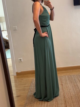 Vestido largo verde invitada