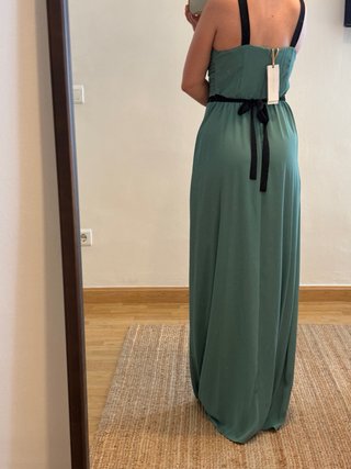 Vestido largo verde invitada