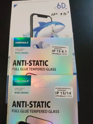 Protettore schermo ONEMAX per iPhone 13/14 e 15