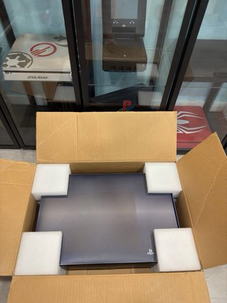 PS4 Pro 500 Millones Edición Limitada