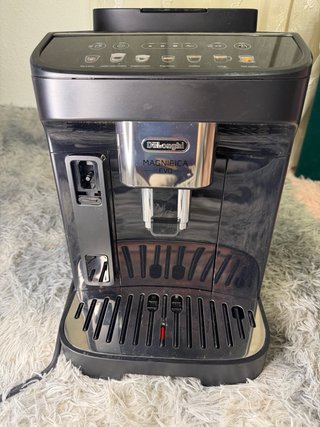 Cafetera DeLonghi Magnifica Evo Superautomática