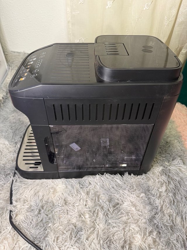 Cafetera DeLonghi Magnifica Evo Superautomática