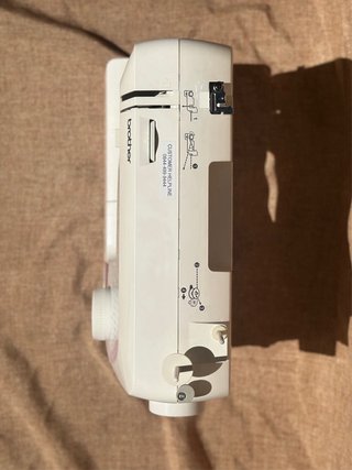 Máquina de coser Brother XN1700 €200→€59