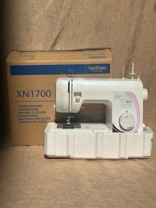 Máquina de coser Brother XN1700 €200→€59