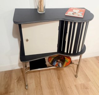 MUEBLE BAR RETRO.