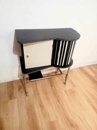 MUEBLE BAR RETRO.