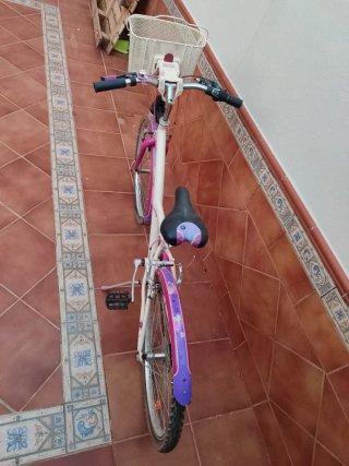 Bicicleta infantil Btwin rosa