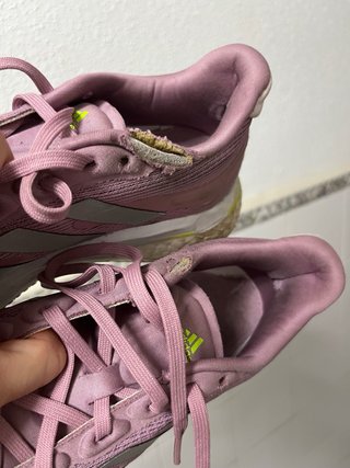 Zapatillas Adidas Supernova Rosas y Grises