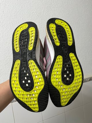 Zapatillas Adidas Supernova Rosas y Grises
