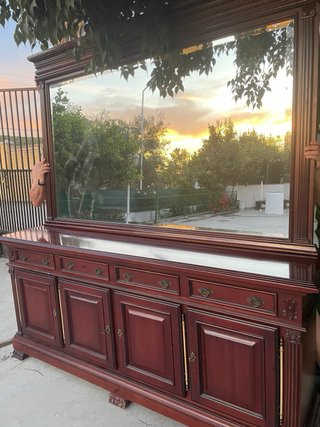 Aparador madera maciza con espejo grande