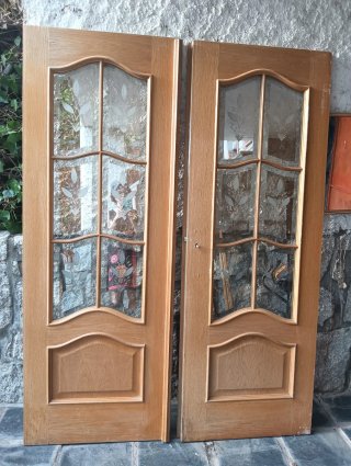 2 Puertas Roble Macizas con Cristales
