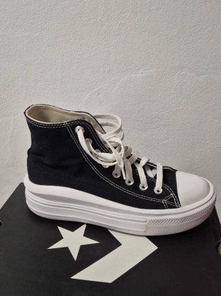 Converse plataforma negras talla 37.5