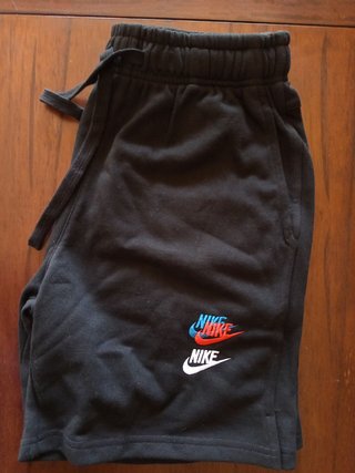 Pantalón corto Nike multicolor