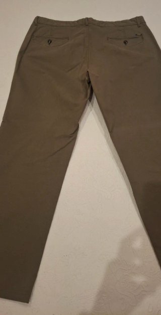 Pantalón Cortefiel Verde Talla 46