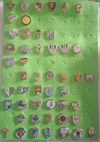Pins Equipos de Fútbol por unidad