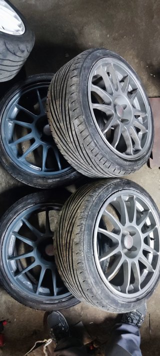 Llantas Oz Superleggera 17"