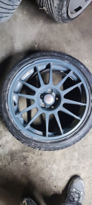Llantas Oz Superleggera 17"