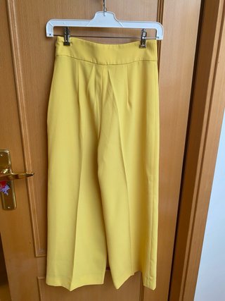 Conjunto de dos pieza Zara Amarillo Talla XS Nuevo
