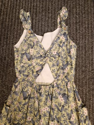 Vestido veraniego de niña