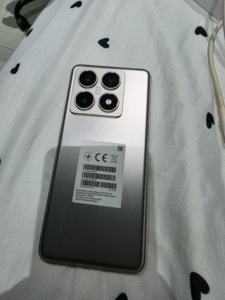 Xiaomi 14T Pro con cargador 120W