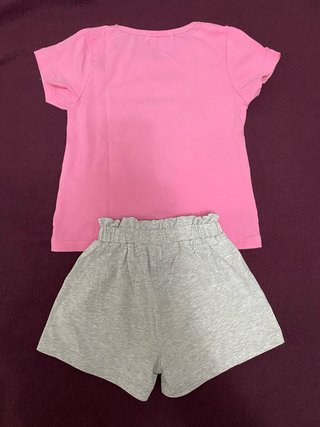 Set 2 completi bambina t-shirt/shorts taglia 36m