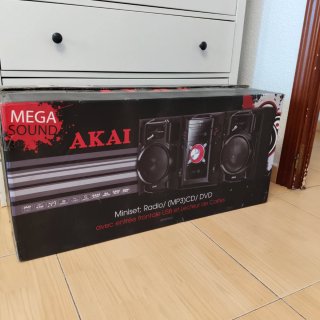 Minicadena Akai Negra