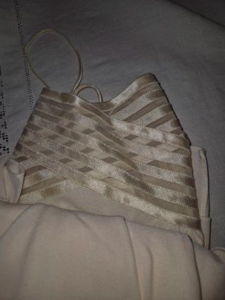 Conjunto lencería alta noche beige