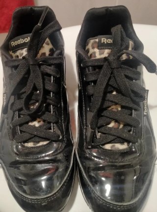 Zapatos Reebok Negros Charol Animal Print