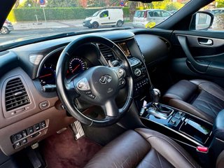 Infiniti FX30d S premium 2012