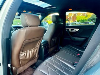 Infiniti FX30d S premium 2012